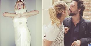 Scopri tutto quello che c'è da sapere su questo personaggio famoso. Francesco Sarcina E Clizia Incorvaia E Tutto Pronto Per Il Matrimonio Le Foto Private Gossip