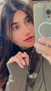 Bachpan Se Kharab Hain