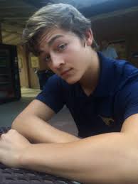 Caleb Doyle (@thedailycaleb)