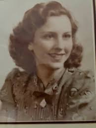 green eyed lady OR brown eyed girl OR behind blue eyes 🤔🤔🎶🎵🎶