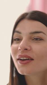 Il nostro è un lavoro di precisione, cura e delicatezza: sono i dettagli a  fare la differenza e noi ne sappiamo qualcosa! 💖 Riusciremo a donare più  luce al tuo volto! Contattaci