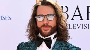 Pete Wicks facts: TOWIE star's age, girlfriend, career and family life  explained