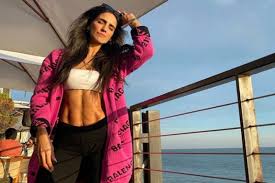 Find the perfect barbara de regil stock photos and editorial news pictures from getty images. Es Parte De Lo Que Soy Barbara De Regil Muestra Sus Estrias En Instagram Video 24 Horas