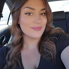 What are some overnight horse facilities in Wilcox, Az or Deming, NM?