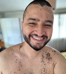 Feliz mitad de semana. 🫠