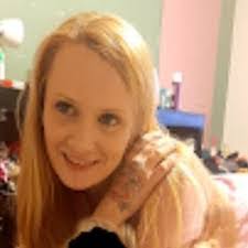 Jacqueline Warnick's Instagram, Twitter & Facebook