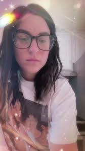 Stephanie Scheer's Instagram, Twitter & Facebook