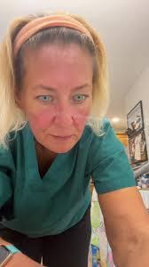 Kelly Toomey's Instagram, Twitter & Facebook