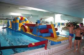 Piscine De Lisieux Une Structure Gonflable De 20 M Et Des Animations Pendant L Ete Le Pays D Auge