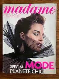 ELLE (2024)- CAMILLE ETIENNE, Klara KRISTIN & Quentin DEMEESTER jouent JANE  B. EUR 18,95