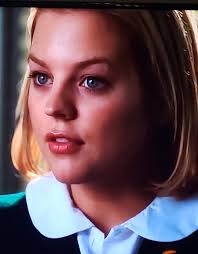 Hi anyone here played role as cop In general hospital?