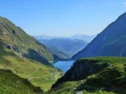 When we again join the road soon brings us to a crossroad. Furthermoaralm 1805m Tourenberichte Und Fotos Hikr Org