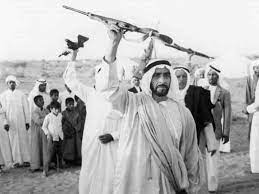 صور قديمة ونادرة لسمو الشيخ زايد رحمه الله مشاهير تاريخ الإمارات أبوظبي صورة ٢٣ history uae arabian beauty uae national day