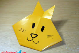 Origami ini akan tampak lebih cantik jika anda menggunakan kertas yang kedua sisinya memiliki warna yang sama. Cara Membuat Origami Kelinci Origami Binatang