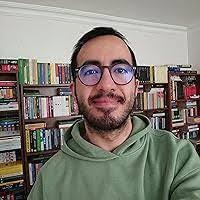 Deniz Akyol's Instagram, Twitter & Facebook