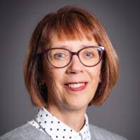 Raylene Horton's Instagram, Twitter & Facebook