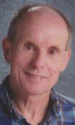 Scott Luschen's Instagram, Twitter & Facebook