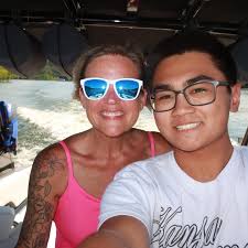 Taylor Ogden Thomas (@taylorogdenthomas) • Instagram photos and videos