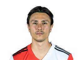 Jun 21, 2021 · berghuis weigerde na afloop te klagen over de harde tik die hij te verwerken kreeg van tegenstander ezgjan alioski. Steven Berghuis Stats News Bio Espn