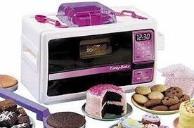 Easy Bake Oven 305 What Your Old Toys Are Worth Mom Me Easy Bake Oven Mixes Easy Baking Easy Bake Oven Recipes