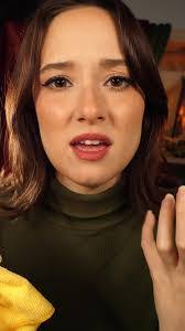 Amy Kay's Instagram, Twitter & Facebook