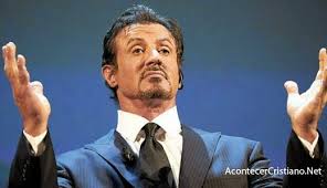 Sylvester Stallone Se Convierte A Cristo Y Pide A La Gente Asistir A La Iglesia Noticias Cristianas Del Acontecer Cristiano