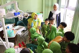 Baiklah, semoga kita diberi kekuatan oleh allah untuk sampai di rumah yusuf dan lala. Kenali Berbagai Profesi Di Rumah Sakit Tk Islam Hidayatullah Kunjungi Rsi Sultan Agung Rsi Sultan Agung
