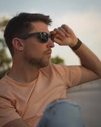 Welcome the newest member of Team Shady Rays, NASCAR athlete Denny Hamlin!  Ranked in the top 20 in all-time NASCAR Cup Series wins and just one of six  drivers to win three