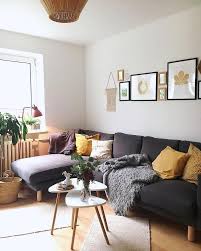 Du Magst Es Lieber Ausgefallen Der Charmante Couchtisch Venus Wird Dich Nicht Enttauschen Mit Seinem Wohnzimmer Sofa Wohnung Einrichten Wohnzimmer Gestalten