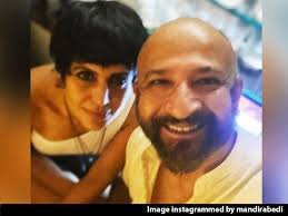 Her mom's name is gita, and her dad's is verinder. P5r5ladkfs6a5m