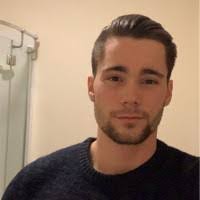 Eduardo Latham's Instagram, Twitter & Facebook