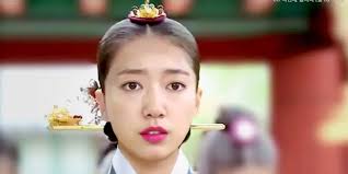 Sosok Park Shin Hye yang Bikin Takjub di Film Terbaru