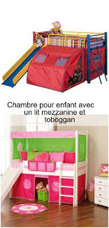 Kinderzimmer Mit Hochbett Und Rutsche