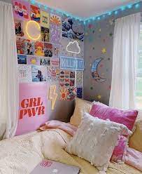 Get Crafty With These Fun Diy Dorm Room Decor Ideas Unique Dorm Room Dorm Wall Decor Relaxing Bedroom Decor