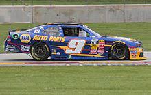 Watch highlights, news and interviews. Chase Elliott Wikipedia