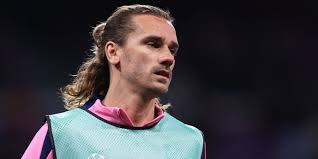 62m striker eyeing move to Arsenal as Berta plots "record-breaking" summer