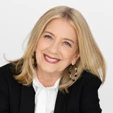 Halie Norton's Instagram, Twitter & Facebook