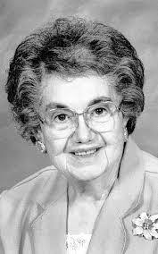 Iris Jewell's Instagram, Twitter & Facebook