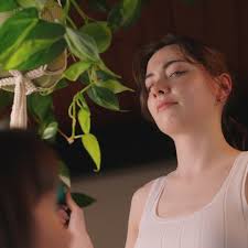 NEW MUSIC VIDEO! Thrilled to announce that the music video for @ emily.bettison new single FADING is coming out OCT 19! Featuring the  incredible team at @auscalisthenicstheatre.co & @just.cali.queens Stay  tuned for more…