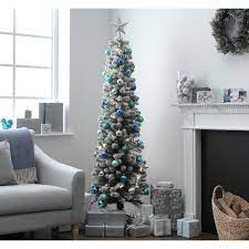 7.5 feet high (from the base of stand to the top of the tree) 43 inch base diameter (at the widest point) slim pro. Buy Argos Home 6ft Snow Tipped Pencil Christmas Tree Green Christmas Trees Argos