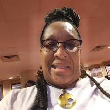 NEW RESTAURANT ALERT Norman's Bistro On The Lake is located 📍3111 E 77th  Street in the South Shore neighborhood