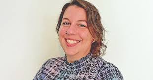 Mara Cartwright's Instagram, Twitter & Facebook