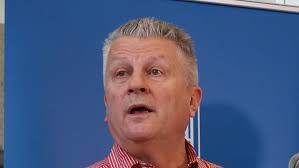 Hamilton's associate medical officer of health apologizes to Premier Doug  Ford