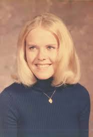 Mary Vig's Instagram, Twitter & Facebook