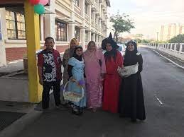 Ibu bapa / penjaga murid tahun 1 sk putrajaya presint 11(2) sesi pendaftaran murid tahun 1 sk putrajaya presint 11(2) tahun 2021. Hilal Azmi Auf Twitter Semua 86 Guru Kami Berpakaian Ala Fairy Tale Hari Ini Supaya Pelajar Yang Masih Mood Cuti Sekolah Tahu Mereka Kini Ada Di Sekolah Guru Besar Sk Putrajaya