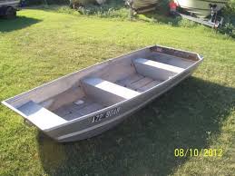 10 Ft Flat Bottom Aluminum Boat 250 00 Good Shape As Is Aluminum Boat Best Fishing Days Used Boats