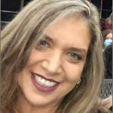 Cathy Gillingham's Instagram, Twitter & Facebook