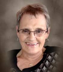 Rosella Porter's Instagram, Twitter & Facebook