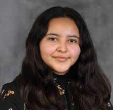 Mayra Mendiola's Instagram, Twitter & Facebook