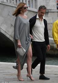 It was more than a wish for as anne also mentions that she felt like god was calling her to the sisterhood. Anne Hathaway S Husband Adam Shulman Can T Take His Eyes Off His Wife At The Venice Film Festival Daily Mail Online
